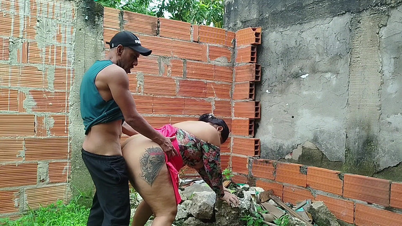 Adribella69: Skutečný sex s velkým zadkem souseda dal jsem do ní...