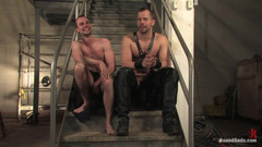 KINK men: Hamba Runaway