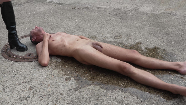 MissAlessaMilano: 밖에서는 변기처럼 식힙니다