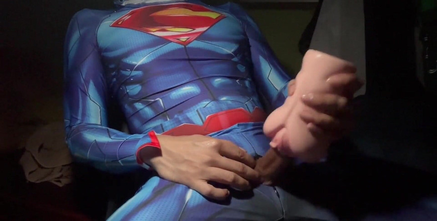 SinglePlayerBKK: Thajský superman a sexuální hračka