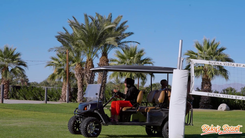 Ricky's Resort: Mazee the बकरी एपिसोड