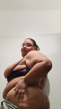 Being a Slut in the Bathroom at the Library!