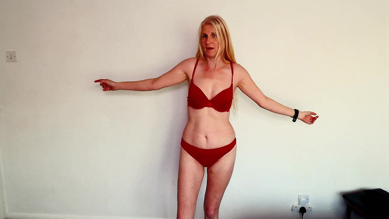 Britishmilf: NSFW zkoušení spodního prádla