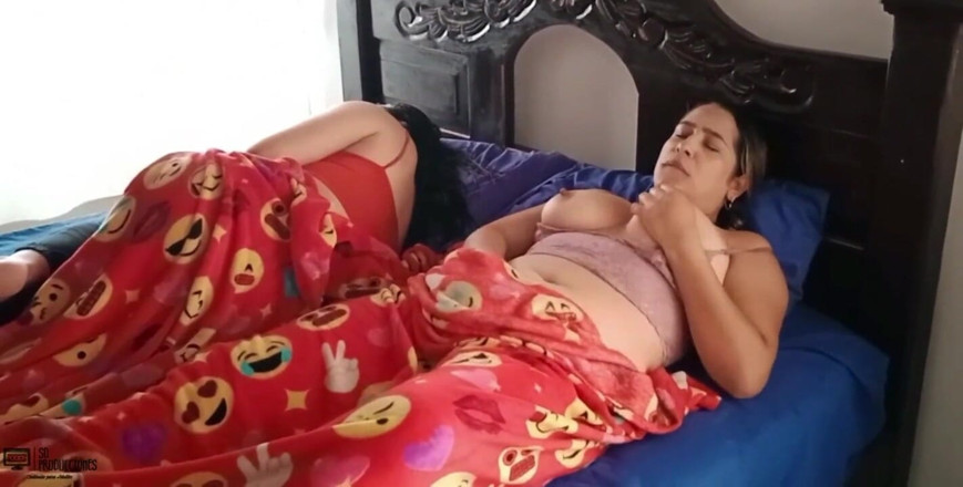 Candyrouse: Masturbating Next to My Resting Friend!