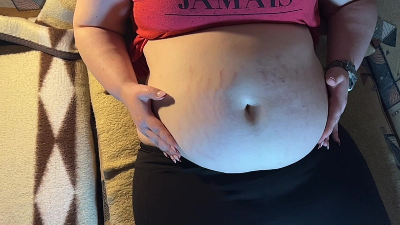 BeachBallsDuo: 105kg grande culonalucys gioco con la pancia paffuta! al rallentatore!