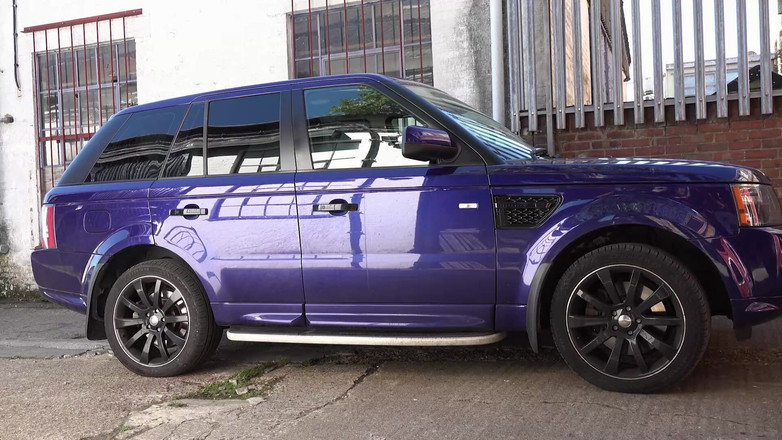 MILF and Big Wet Tits XXX: MILF Uwodzi Biznesmena Przy Drzwiach - Obciąganie Prowadzi Do Intensywnego Pieprzenia...