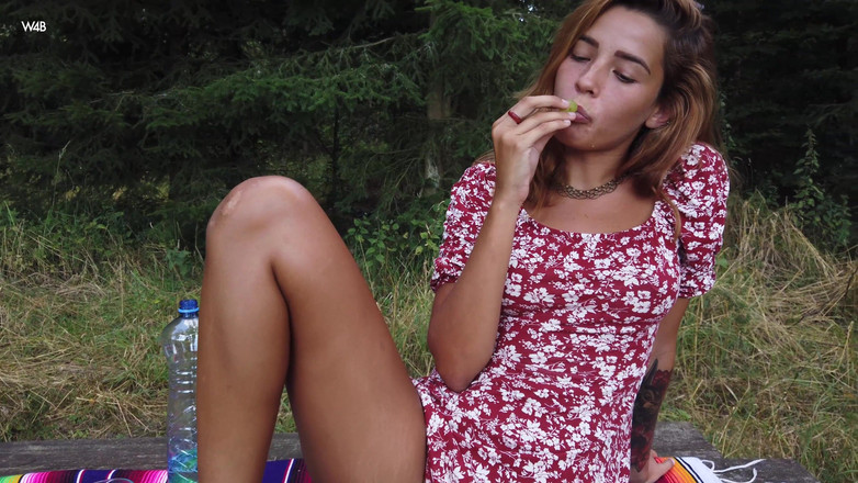 Watch4beauty: Historia del bosque con Agatha Vega