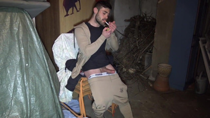 Raw French Bad boys: Mladá heterosexuální ošukaná Ricky Bluem