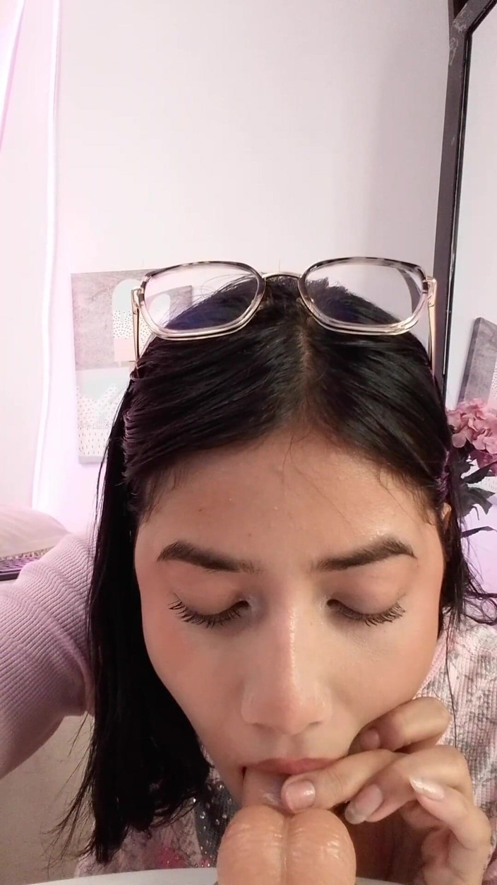Yvettewill: 라티나 웹캠