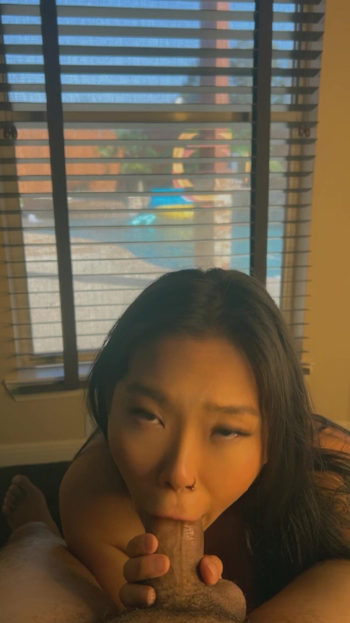 ThiccAsianMimi: Sexy Asian Girl Giving Handjob and Blowjob Huge Cumshot
