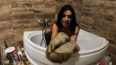 MilfyCalla: Milfycalla- Pee Play in Bathtub While Wearing a Fur Coat...