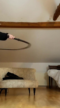 Dominatrix meesteres April - ballet zweepdans