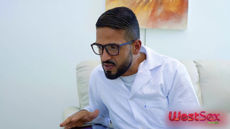 Sun7: Arzt Beschließt, Patientin Bei Sexueller Entspannung Zu Helfen