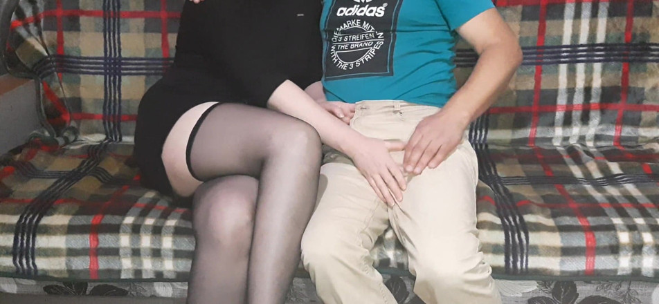 Vik_All: Mia moglie mi sta tradendo con il mio vicino.