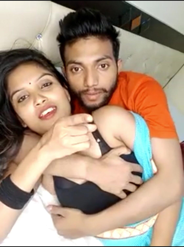 Your Neha Doll: デシガールのネハ、ロマンチックなキス、彼氏の胸、さらに多くの動画視聴