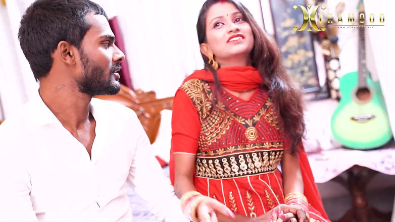 Xtramood: Desi romantiek met pas getrouwde vrouw