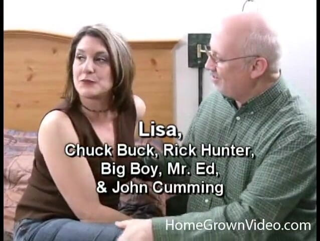 Homegrown Wives: Older Lisa sucks and fucks five hard cocks