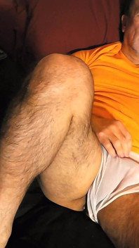 Cowboy kontol besar crot di celana dalam putih