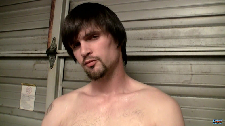 Straight naked thugs: Kencing &amp; mengusap dengan Hung Nolan