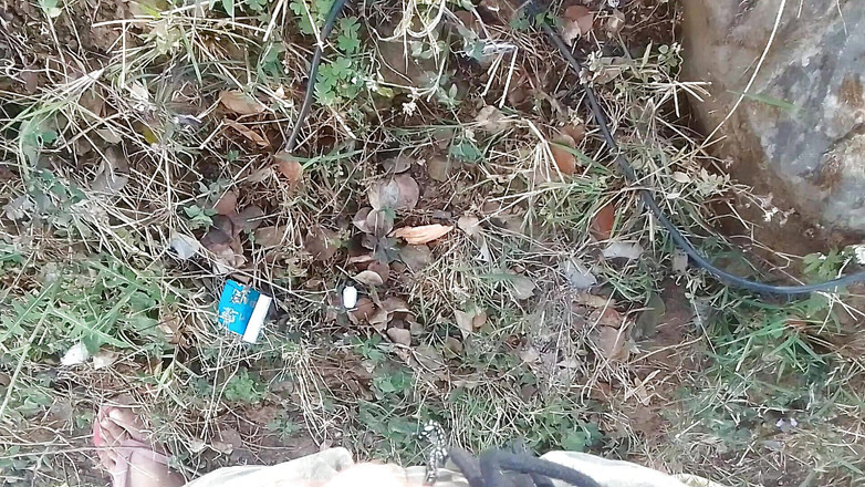 Gangbang straight: Thanh thiếu niên đồng tính da trắng riêng tư đi tiểu