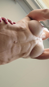 Glücklicher kunde darf den fitnesstrainer ficken