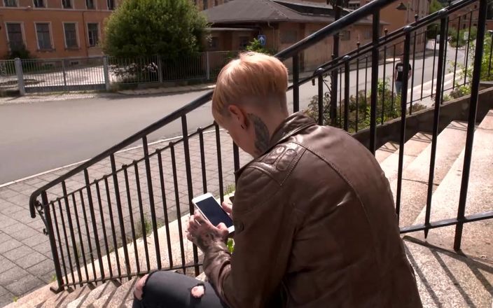 German Porn: Hot Blonde Get Pussy Pounded Hard by Huge Cock