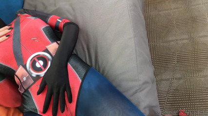 Nylon Xtreme: POV Nora Fox fetiš masturbace nohou