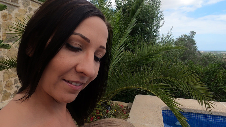 Porno Cloud: 수중 게임