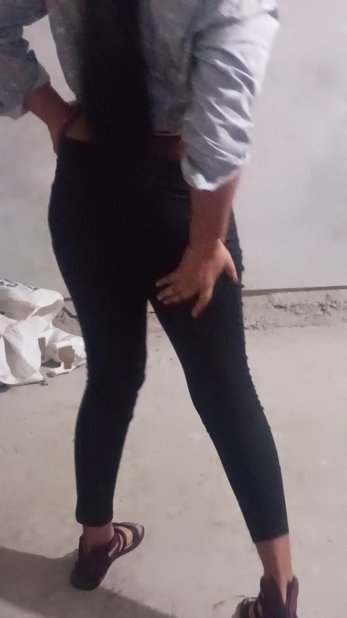 Taniyaxx: Bangla XXX videoinspelning av titeln