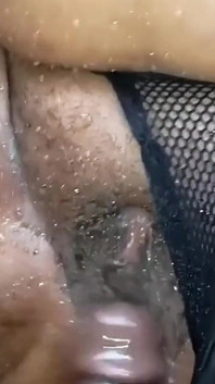 Soția mea mi-a spus că vrea să ejaculeze. Am-o până a ejaculat de zece ori.