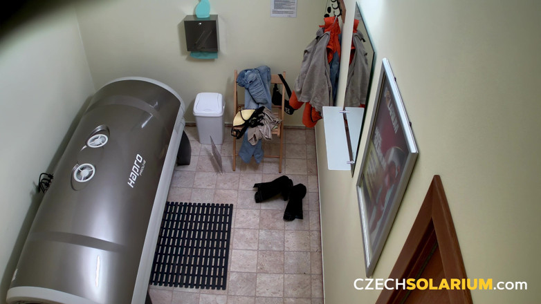 Czech Solarium: Czech Solarium 55: หีโคลสอัพคุณสามารถลิ้มรสมันได้