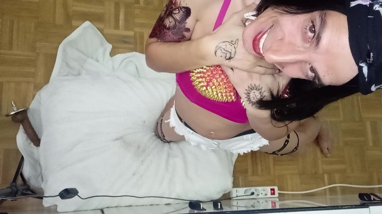 Penelopene27: Crossdresser Penelopene