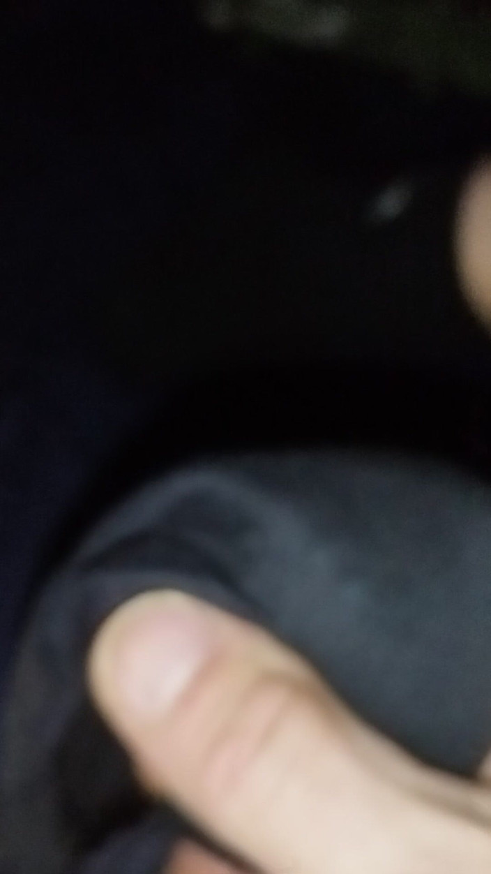 cyryl_444: Masturbare cu chiloți