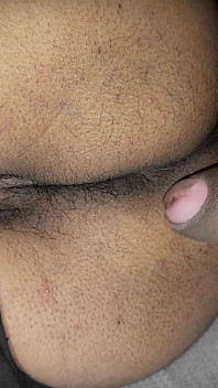 Madrasta quer que eu jogue com sua bunda e gozada