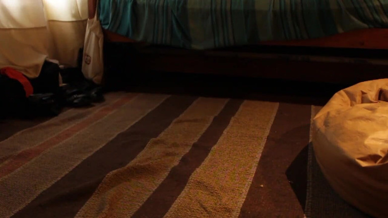 YeahHanna: Rainy Days, přítelkyně s růžovými vlasy mě stále žádá, abych ji...