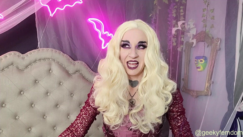 Geeky Femdom: Hocus Pocus Comic Con Virgins'i sikiyor