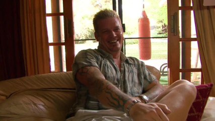 Black Sinner: Tattooed big black dick loves the sexy blond pussy