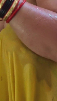 Bhabhi 샤워