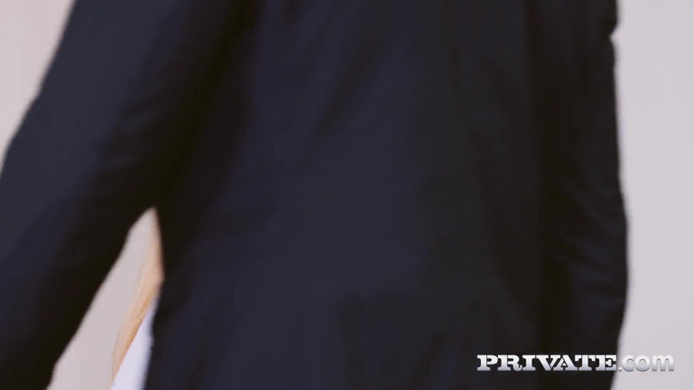 Private.com: Lucy Heart, harika anal ve çifte penetrasyon