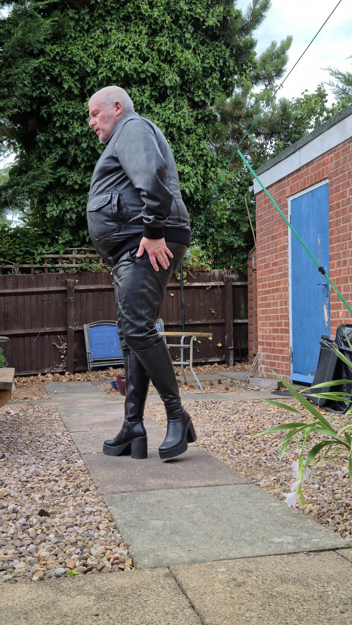 Leatherman63: Full leather outfit
