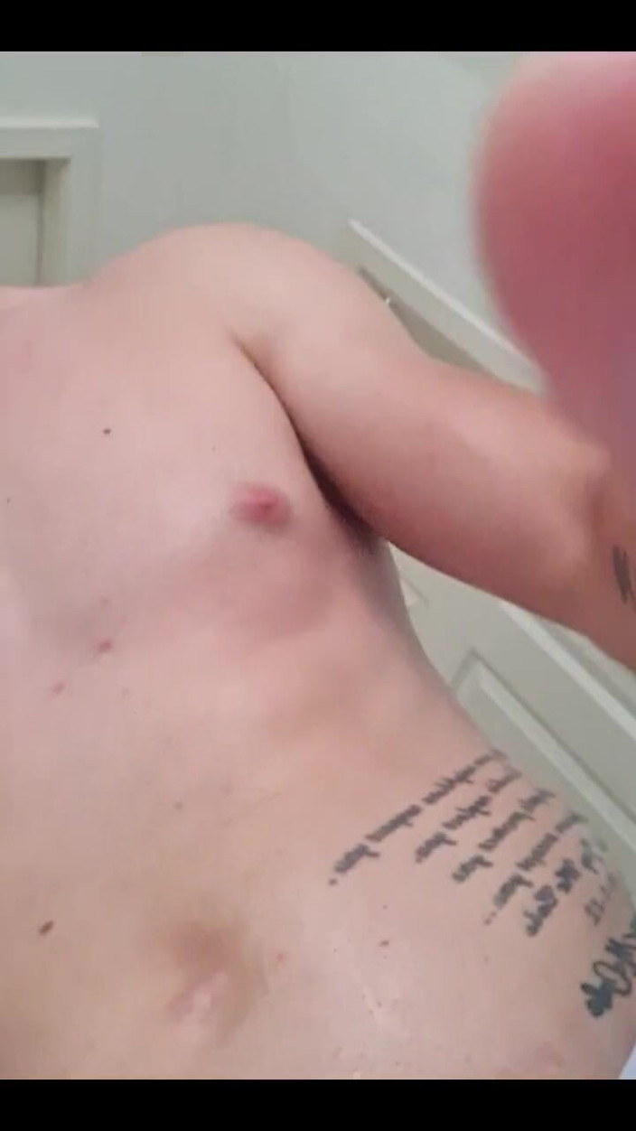 Englishtom20vip: Do U Like It When I Go From Soft to...