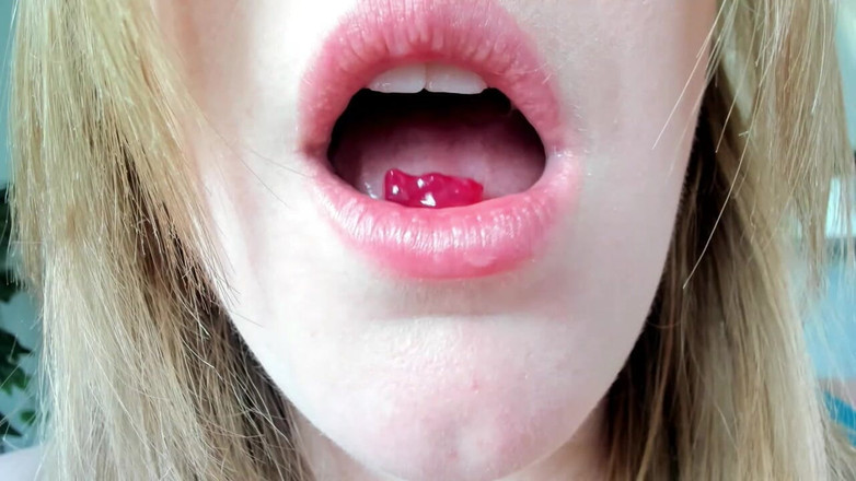 Julie_Bliss: Джулі Блісс - Велетень 101