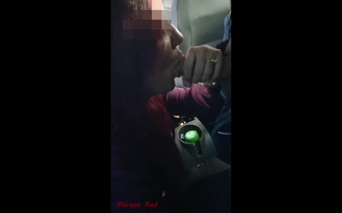 Margot Red: Bir gece kulübünde yakalandı, arabada yarağımı emiyor ve hepsini yutuyor,...
