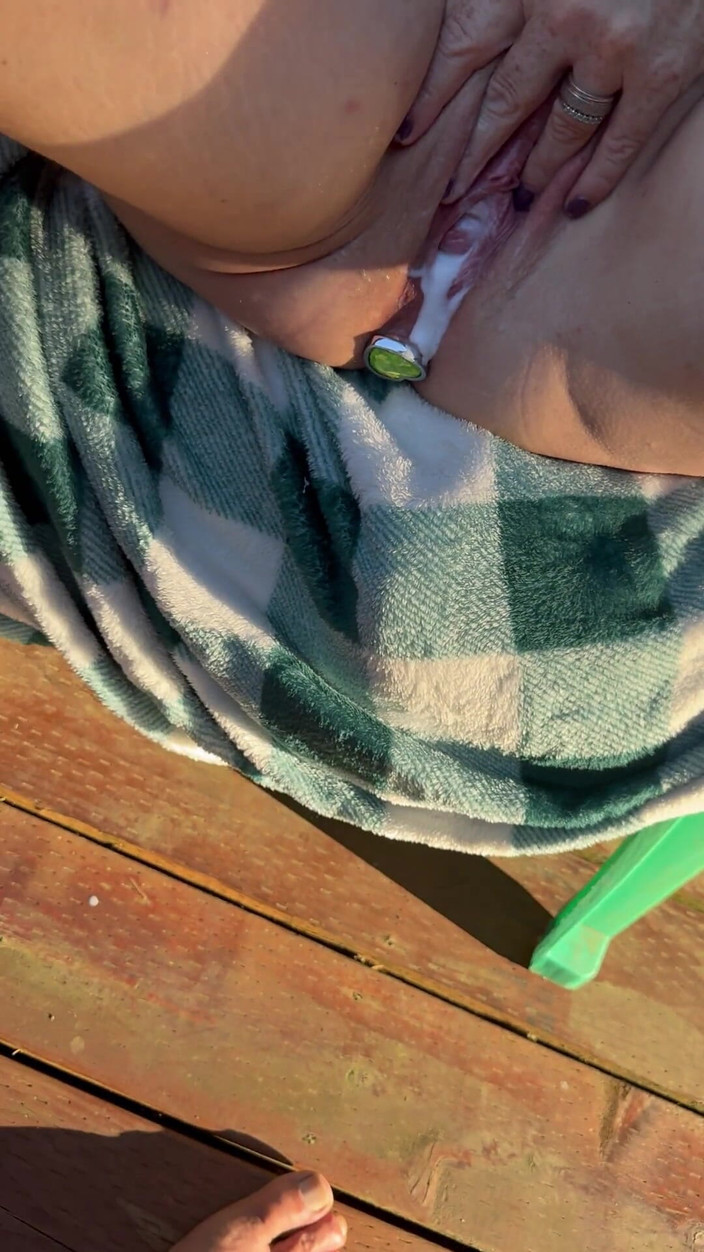 Bonewizzard69: बड़े स्तनों वाली बोनमेड आपसी हस्तमैथुन और अपनी जादू की छड़ी के साथ रफ हो जाती है, वीर्य मलाईदार चूत