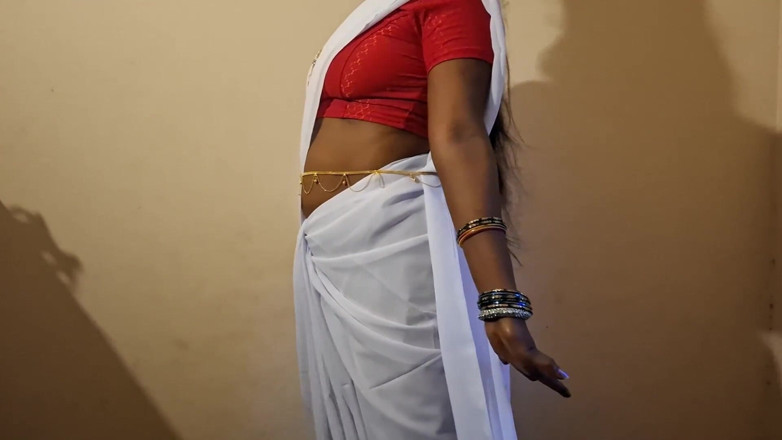 Delightrose: Hot Indian Sex Between a Lady Ghost and Man