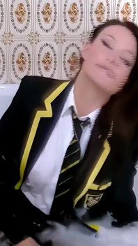 Simply Wet với Carla Brown