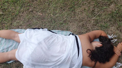 ExpressiaGirl: Tiba-tiba orang asing memancut mani & memulakan awek putih dengan menjolok...