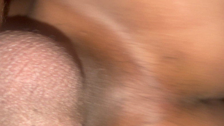 Maxarcane: Pacarku ngentot aku enak banget sampai aku crot