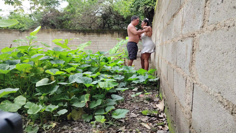 oficialkairadenaly: I Fuck My Stepmom Outdoors Until Her Pussy Is Full...