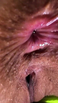Awesome!!! Girl Can Breathe with Her Asshole! Open and Close!